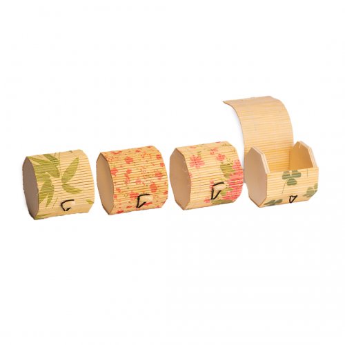 Caja bambu color /impresiones 6.5 x 7 cm
